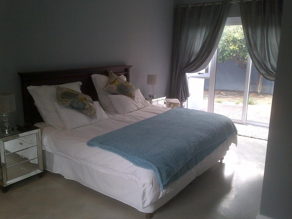 פורט אליזבת' Garden Gate Guest House חדר תמונה